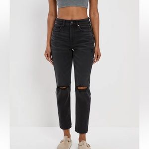 NWT American Eagle- Mom Stretch Straight Jeans